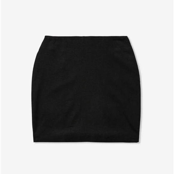 ALL THINGS GOLDEN Linen Mini Skirt - Picture 6 of 9